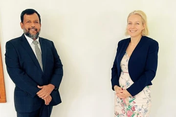 இலங்கைக்கான பிரித்தானிய உயர்ஸ்தானிகரை சந்தித்த ரிஷாட் பதியுதீன்!(Photo)