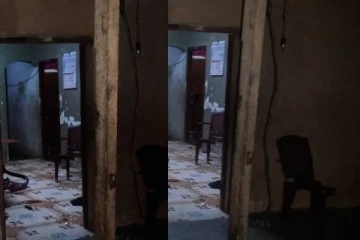 யாழில் வீடொன்றுக்குள் வாள்கள், கம்பிகளுடன் புகுந்த ரவுடிகள்(Photos)