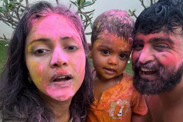 கணவர், மகனுடன் ஹோலி கொண்டாடிய நடிகை அமலா பால்.. புகைப்படங்கள் இதோ