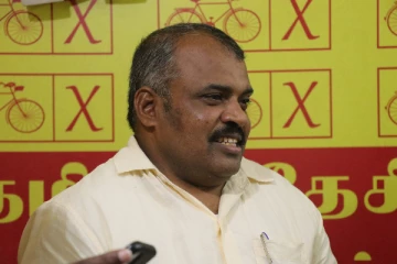 திட்டமிட்ட சிங்கள மயமாக்கலுக்கு ஐ.நா நிறுவனங்கள் துணைபுரிகிறதா : கஜேந்திரன் சாடல்