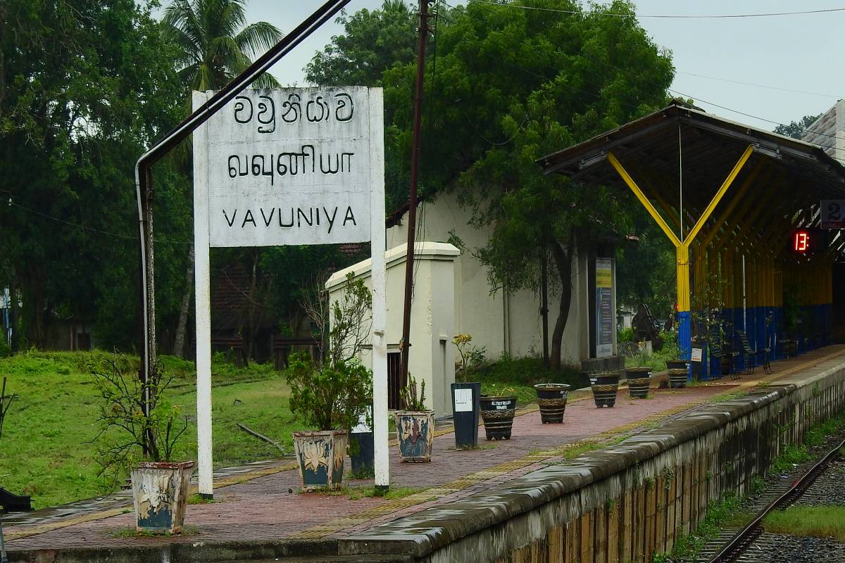 வீதியில்லாமல் அவதிக்குள்ளாகும் வவுனியா வடக்கு பிரதேச மக்கள் - ரவிகரன் எம்.பி கொடுத்த வாக்குறுதி | People Of Vavuniya North Area Suffer Without Roads