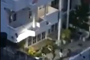 இசைக் கலைஞர் இராஜின் வீட்டின் மீது தாக்குதல் (VIDEO)