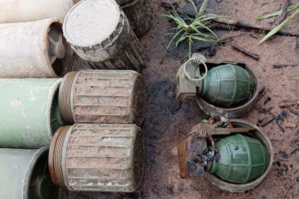 விடுதலைப் புலிகளின் மருத்துவ முகாம் ; வாகரையில் வெடிபொருட்கள் கண்டுபிடிப்பு | Explosives Buried In Vakarai Have Been Discovered