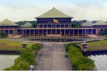 අගමැති හා පක්ෂනායක රැස්වීමෙන් අනතුරුව විශේෂ තීරණයකට එළැඹෙයි