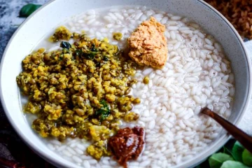 இனி சாதம் மிஞ்சி வீணாகி விடும் என்ற பயமே வேண்டாம்! காலையுணவை கவர் செய்யும் சூப்பரான ரெசிபி..