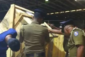 குளிரூட்டிக்குள் போதைப்பொருள் ; பொலிஸார் க்ஷாக்