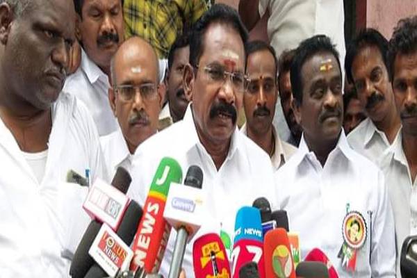 ஓ.பி.எஸ் ஈ.பி.எஸ். இடையே நடப்பது  அண்ணன் தம்பி போராட்டம் : முன்னாள் அமைச்சர் செல்லூர் ராஜு - தமிழ்நாடு