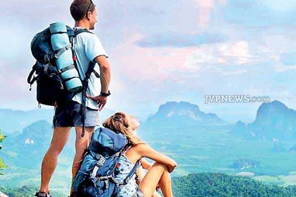 சுற்றுலாப்பயணிகள் வருகையில் ஏற்பட்ட மாற்றம்! | A Change In The Arrival Of Tourists