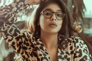 வாழ்க்கை ஆழமானது? தொகுப்பாளினியை படுமோசமாக இரட்டை அர்த்தத்தில் வர்ணித்த நபர்