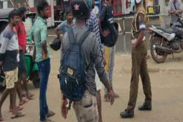 எரிபொருள் நிரப்பு நிலையத்தில் துப்பாக்கி முனையில் இடம்பெற்ற கொள்ளைச் சம்பவம்!