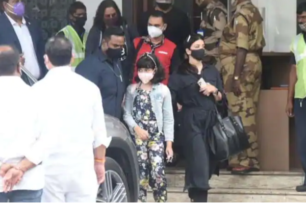 விபத்தில் சிக்கிய நடிகை ஐஸ்வர்யா ராய் கணவர்! மருத்துவமனையில் இருந்து லீக்கான புகைப்படம்... ஷாக்கில் ரசிகர்கள் | Abishek Bachchan Met Accident In Shooting Spot