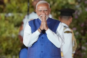 உலகத்திலேயே பிரதமர் மோடி தான் முதலிடம் - என்ன சாதனை தெரியுமா?