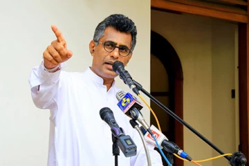 வடக்கில் அபிவிருத்தி திட்டங்களினூடாக கொள்ளையடித்த மஹிந்த அரசாங்கம்!  பகிரங்கப்படுத்திய சம்பிக்க(Video)