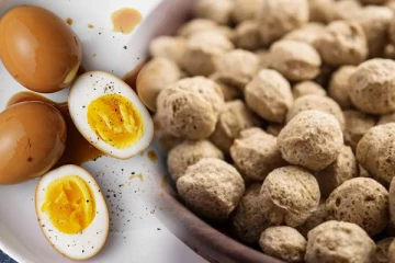 தப்பி தவறி கூட முட்டையுடன் இந்த உணவுகளை சேர்த்து சாப்பிடாதீங்க! பெரும் சிக்கலை ஏற்படுத்துமாம்