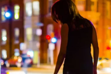 இலங்கையில் 10,000 பெண் பாலியல் தொழிலாளர்கள் ; எந்த பிரதேசத்தில் தெரியுமா?