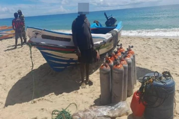 யாழ் வடமராட்சியில் கடற்படையினரின் திடீர் சுற்றிவளைப்பு! 18 பேர் அதிரடி கைது