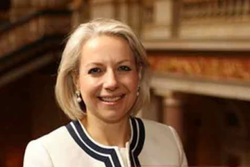 අලුත් සහනයෙන් ලංකාවට ලැබෙන දේ බ්‍රිතාන්‍ය මහකොමසාරිස් කියයි