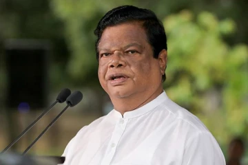 இலங்கை அரசாங்கத்தை கொண்டு நடத்தப் பணம் இல்லையாம்! இப்படி கூறுகிறார் அமைச்சர்