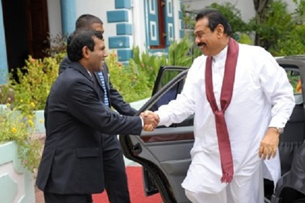 ஒருபோதும் நாட்டை விட்டுத் தப்பிச் செல்லமாட்டோம்-  நாமல் பதிலடி! | Sri Lanka Maldives Mahinda Namal Dollar