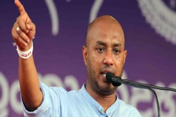 அரசின் பிரதான கட்சி கூட்டணிக் கட்சிகளுடன் பேசியே முடிவுகளை எடுக்க வேண்டும் - துமிந்த திஸாநாயக்க