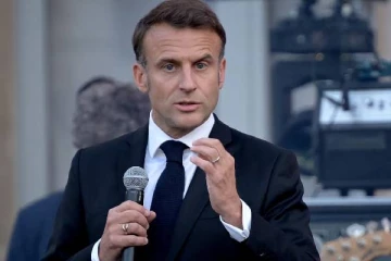 அவர்கள் இருவரின் வெற்றி உள்நாட்டுப் போரைத் தூண்டும்... எச்சரிக்கும் இமானுவல் மேக்ரான்