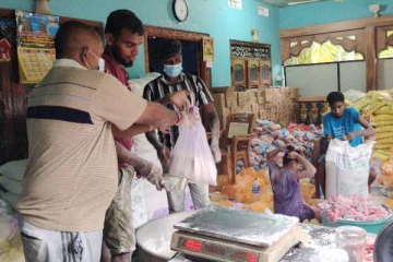 புலம்பெயர் உறவுகளால்  உலருணவு பொருட்கள் கையளிப்பு