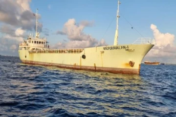 தூத்துக்குடி துறைமுகத்தில் கப்பலை சிறைபிடிக்க உத்தரவு - சென்னை உயர்நீதிமன்றம் அதிரடி!