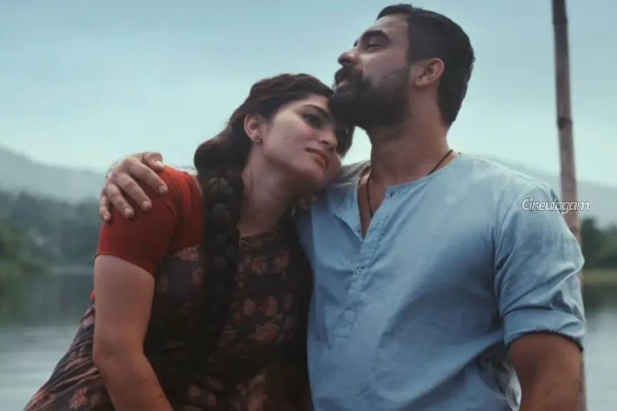 Pallichattambi திரை விமர்சனம் | Tovino Thomas Pallichattambi Movie Review