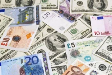 கறுப்பு நிதிச் சந்தையில் வெளிநாட்டு நாணயங்களின் விலையில் வீழ்ச்சி