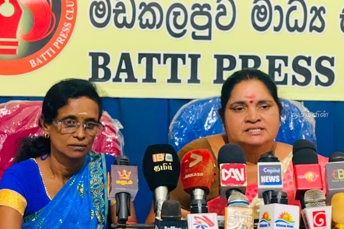 தமிழ் மக்களின் அடையாளங்களை திட்டமிட்டு அழிக்கும் இலங்கை அரசாங்கம்! அமலராஜ் அமலநாயகி சுட்டிக்காட்டு | Removal Statue Of Thyaga Deepam Thileepan Batti தமிழ் மக்களின் அடையாளங்களை திட்டமிட்டு அழிக்கும் இலங்கை அரசாங்கம்! அமலராஜ் அமலநாயகி சுட்டிக்காட்டு | Removal Statue Of Thyaga Deepam Thileepan Batti
