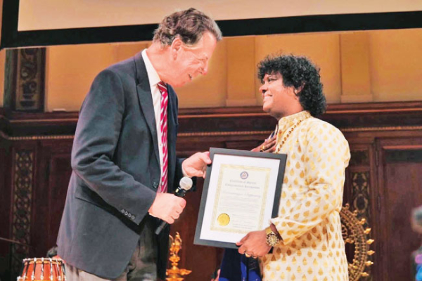 யாழ்ப்பாண கலைஞனுக்கு அமெரிக்காவில் கிடைத்த கௌரவம் | Jaffna Artist Honored In America