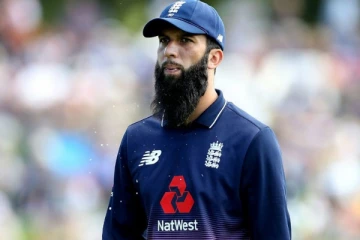 8 விக்கெடுகள் வீழ்த்தியவரை ஊருக்கு அனுப்பி வைக்கும் இங்கிலாந்து அணி