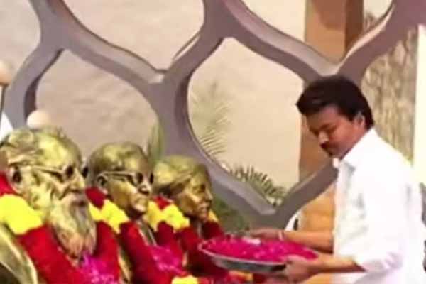 திமுக, அதிமுகவை கிண்டலடித்த விஜய்: என்ன பேசினார்? | Vijay Speak About Dmk Admk 3Rd Anniversary Live
