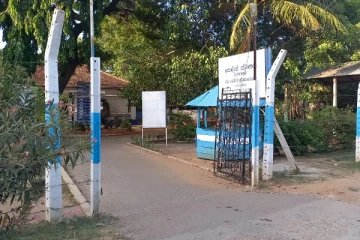 எரிபொருள்களை பதுக்கி வைத்து விற்பனை செய்த யாழ் வியாபாரி கைது (Photos)