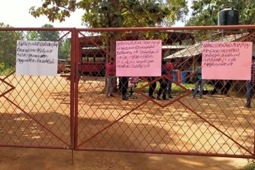 கிளிநொச்சி வீதி ஊழியர்கள் பணிபகிஸ்கரிப்பு...! (Video)