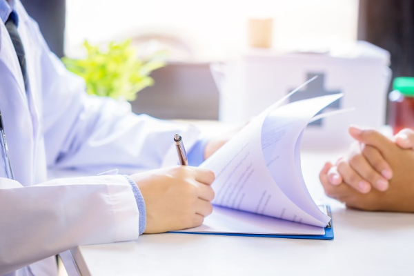 லண்டன் பாடசாலைகளில் வேகமாகப் பரவும் தட்டம்மை தொற்று | Measles Outbreak Spreads Rapidly In London Schools