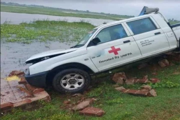 விபத்தில் சிக்கிய அரச வாகனம்; பயணித்தவர்களுக்கு நேர்ந்த நிலை!