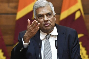 ரணில் ஏன் இப்படிச் செய்கிறார்?