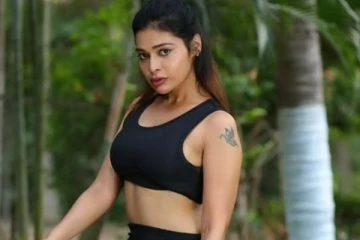 ஜிம் உடையில் கவர்ச்சி போட்டோஷூட் நடத்திய தர்ஷா குப்தா