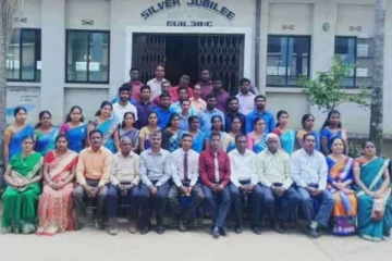 ஒரே நேரத்தில் 8 அதிபர்கள் ஓய்வு!