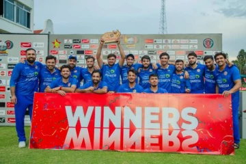 டி20 கிண்ணத்தை தட்டித் தூக்கிய ரஷித்கான் படை