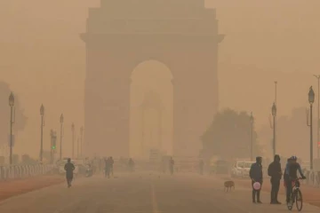 தீபாவளி கொண்டாட்டம்: டெல்லியில் காற்றின் தரம் மோசம்