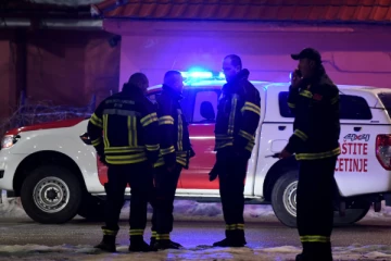 மதுபானசாலை உரிமையாளர் பிள்ளைகள் உட்பட 10 பேர் கொலை