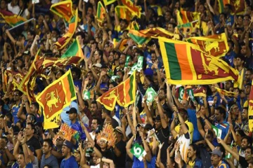 ஆஸி. அணிக்கு நன்றி தெரிவிக்க மஞ்சள் நிற ஆடை அணிந்து வருக: இலங்கை கிரிக்கெட் ரசிகர்கள் கோரிக்கை