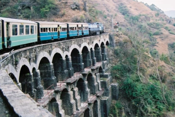 புகையிரதத்தில் மோதுண்டு நபர் மரணம்