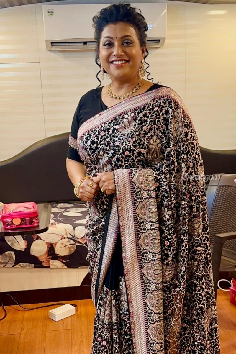 ரோஜாவுக்கு என்ன தகுதி இருக்கு? வம்பிழுக்கும் நடிகை வனிதா விஜயகுமார் | Vanitha Vijayakumar Slam Roja As Cwc 7 Judge