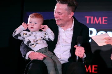 9வது குழந்தைக்கு தந்தையானார்  உலகின் முன்னணி பணக்காரரான எலான் மஸ்க்!