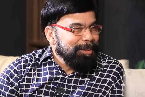 மருத்துவமனையால் 60 கோடி நஷ்டம்.. பவர் ஸ்டார் ஸ்ரீனிவாசனை நம்பி ஏமாந்து போன நிலைமை.. | Power Star Srinivasan Emotinal Story With Shakeela