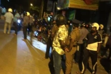 யாழ். பல்கலையில் இரவோடு இரவாக இடித்து அழிக்கப்படும் முள்ளிவாய்க்கால் நினைவிடம்! பதற்றமான சூழல்..