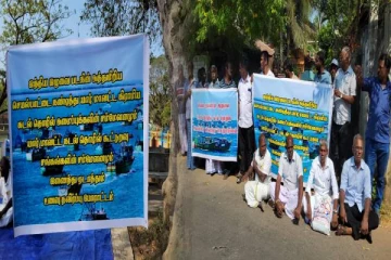 இந்திய கடற்றொழிலாளர்களின் அத்துமீறிய செயற்பாட்டை கண்டித்து யாழில் உண்ணாவிரத போராட்டம்